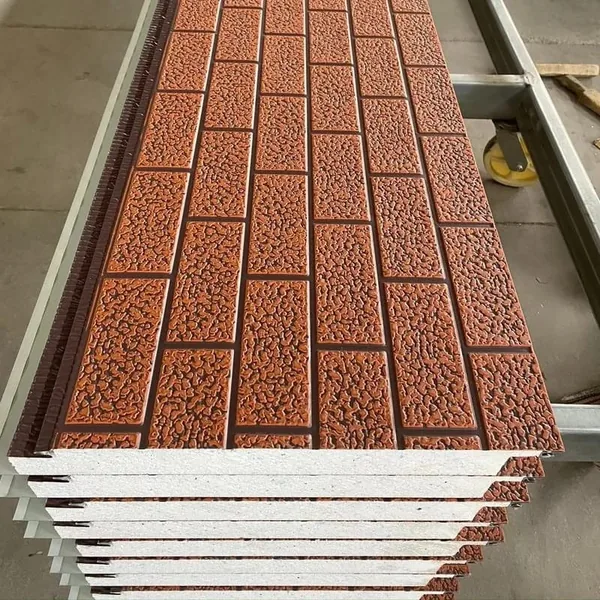 Panel elewacyjny ceglany